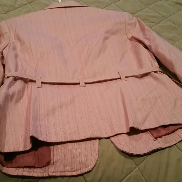 Jacket - Picture 5 of 5